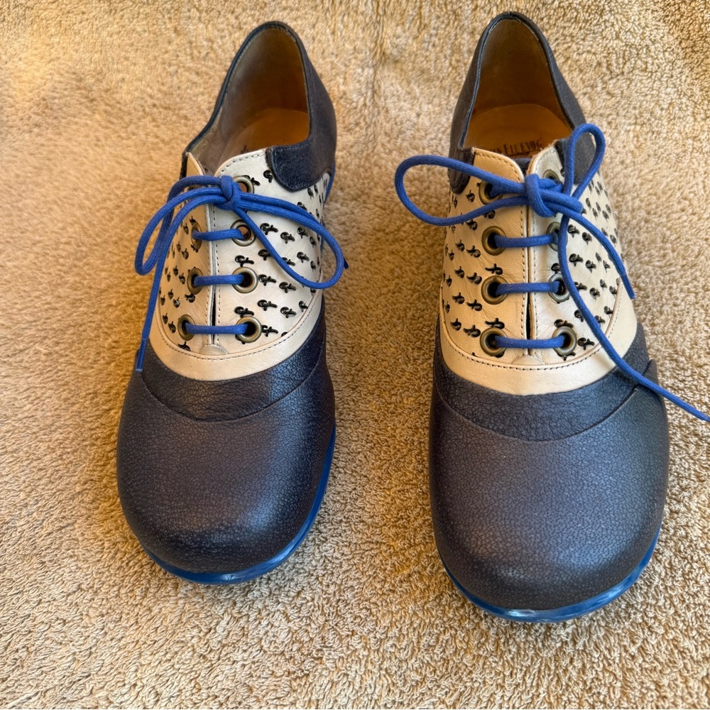 John Fluevog Oxford Shoes in Navy Blue and cream with Two-Tone Design